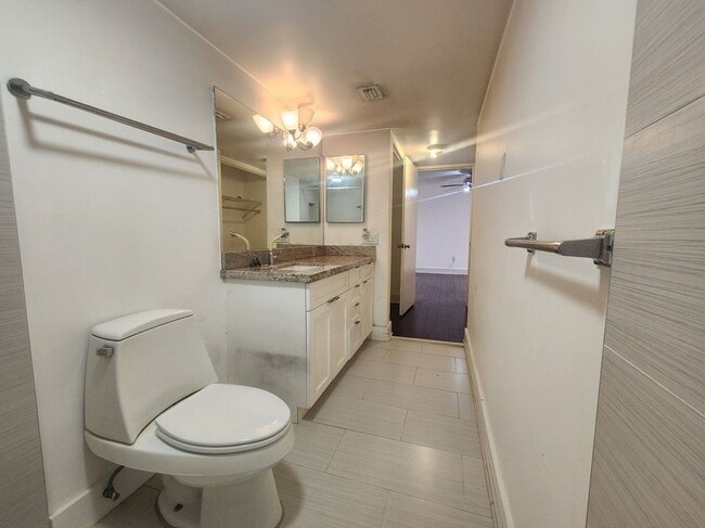 Photo - 11810 SW 80th St Unit 216