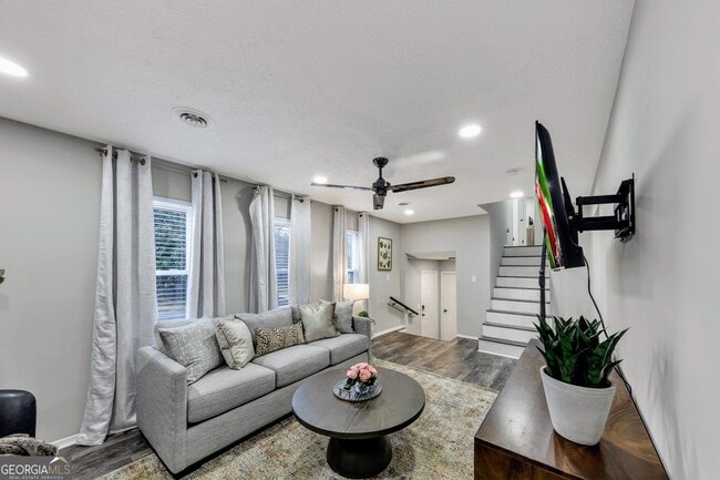 Photo - 3715 Clearwater Dr