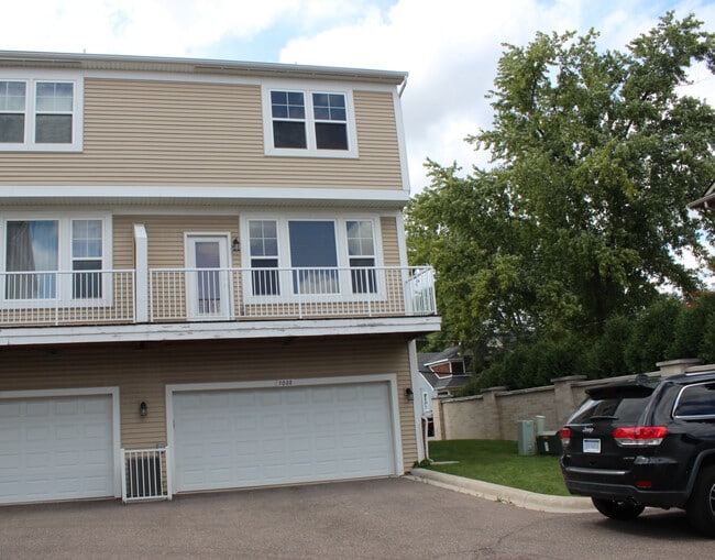 Photo - 3088 Kilmer Dr Unit 3088