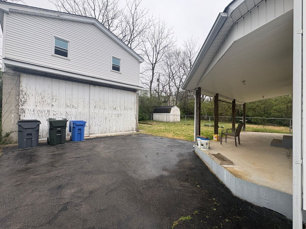 Photo - 621 Addison Ave