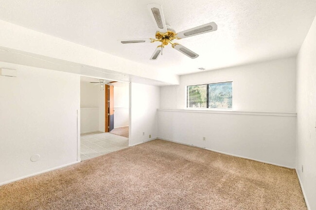 Photo - Available Immediately! 3 Bed 1 Bath in Denver Unit A
