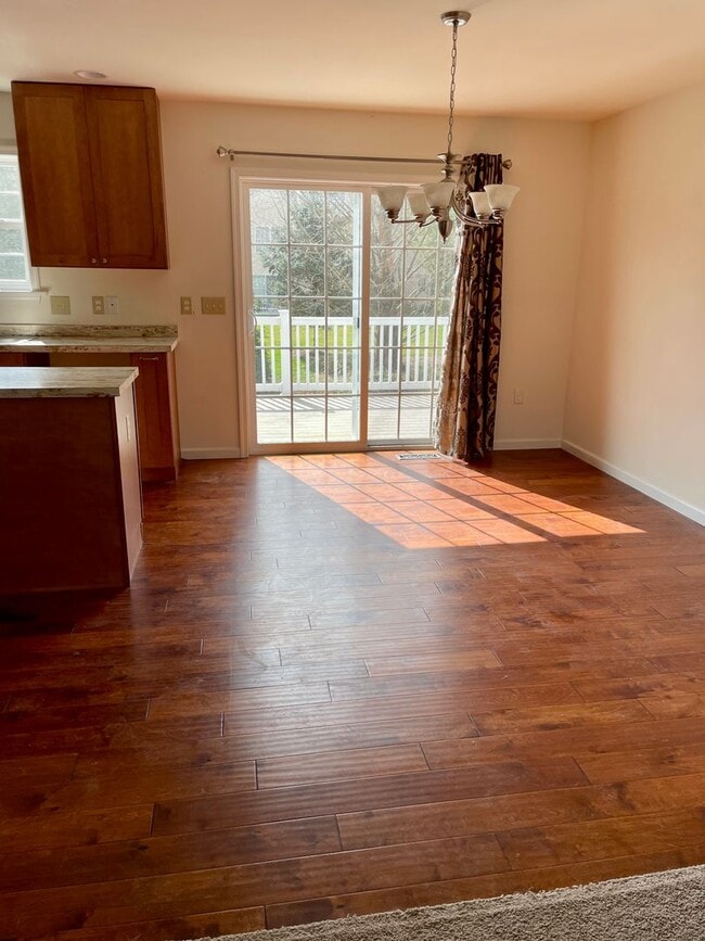 Photo - Single Family 4 Bed 3 Bath Home in LS School District