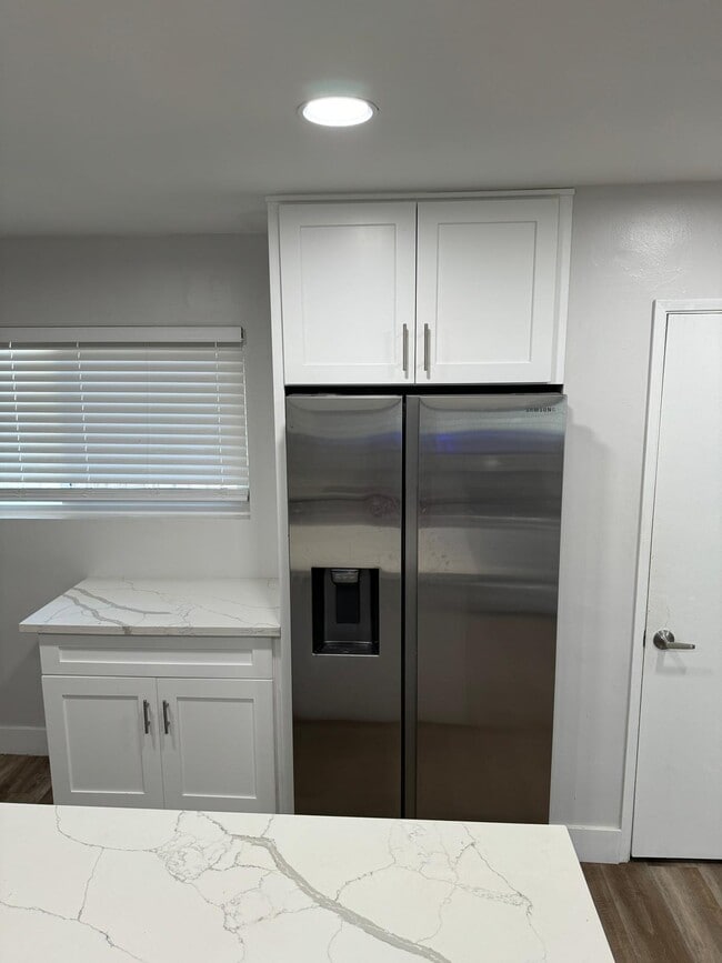 Photo - 1141 Granger St