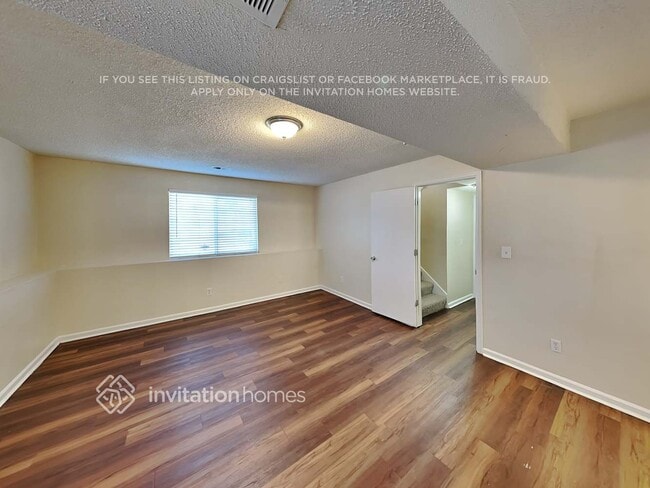 Photo - 2333 Fairplay St