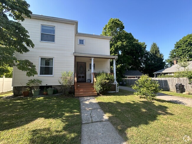 Building Photo - 55 Cushing Ave Unit 1 Rental
