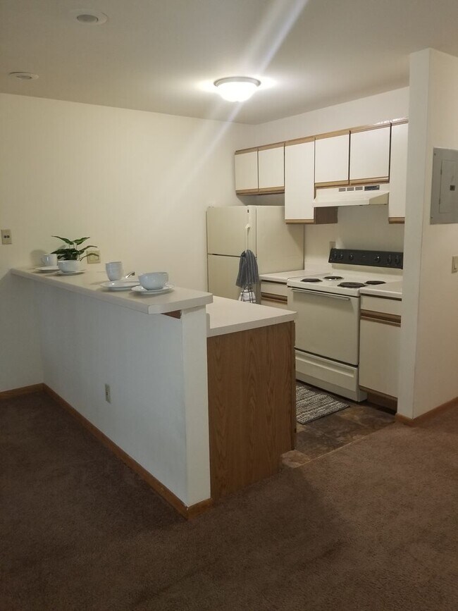 Photo - Cozy Studio Apartment Unit 1617-204