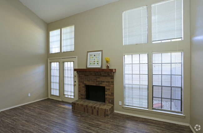 2BR-1.5BA - Signature Place