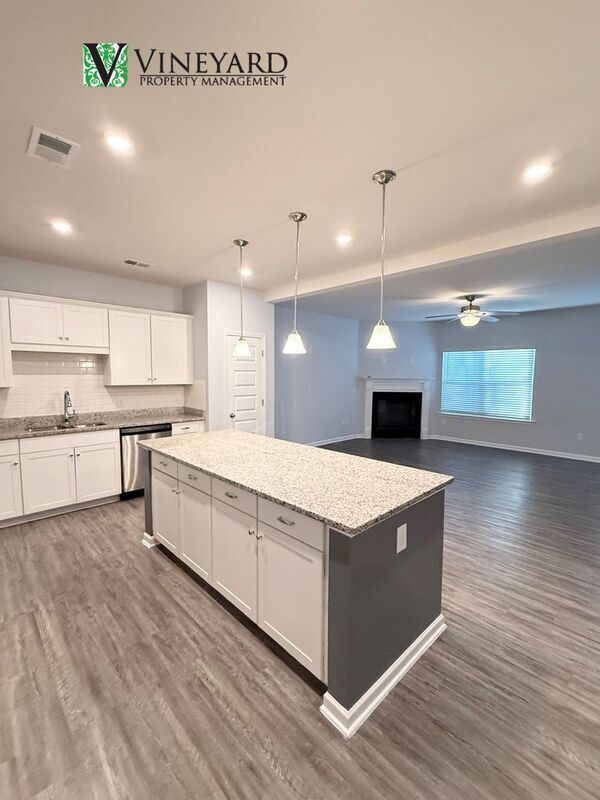 Photo - 247 Centennial Cir