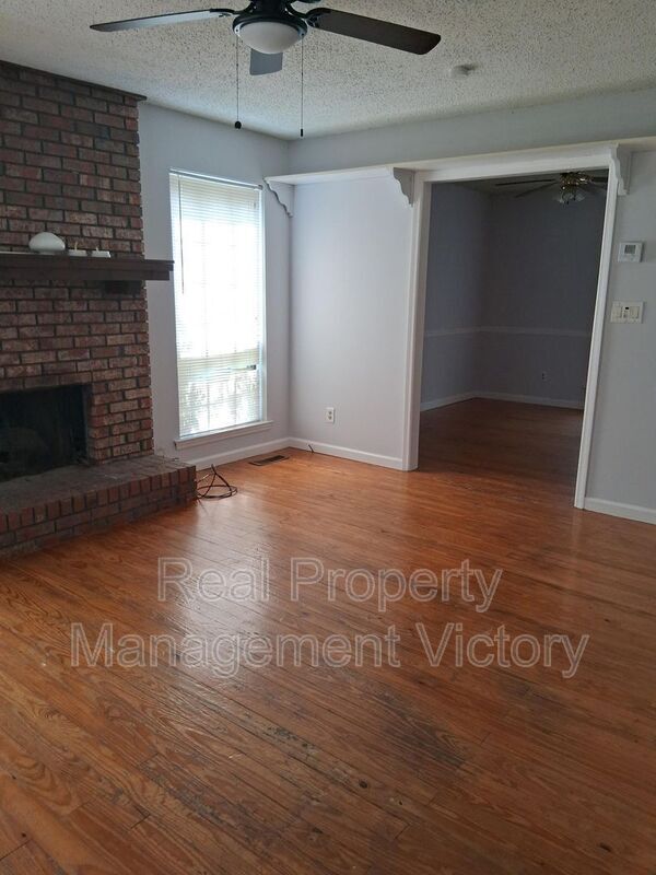 Photo - 1757 Tahiti Ln