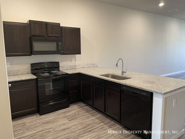 Photo - 1634 133rd St