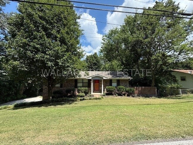 Building Photo - ADORABLE 3 BEDROOM,3 FULL BATH HOME IN N. ...