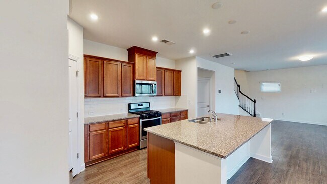 Photo - 4500 Collingham Dr