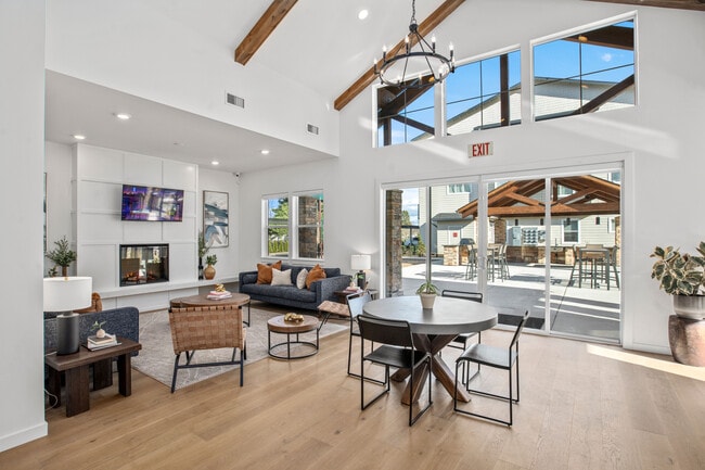 Pacific Valley Apartments