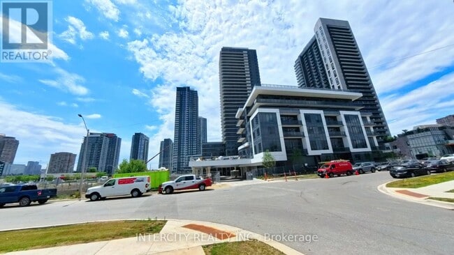 Photo - 5105 Hurontario St Unité 1103