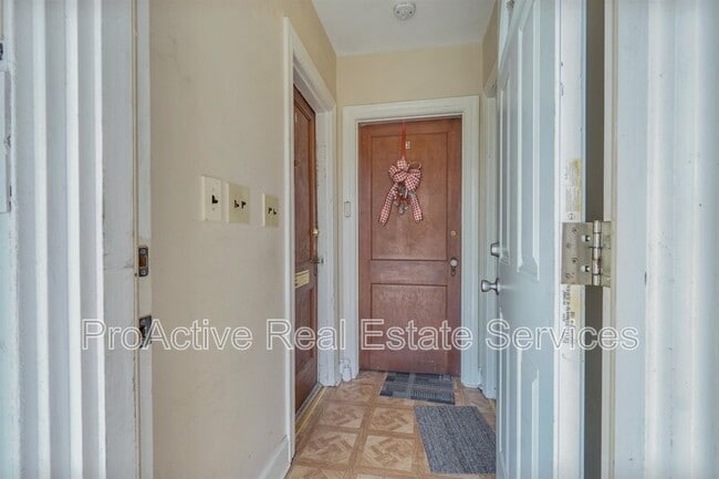 Photo - 101 Chesterfield Rd