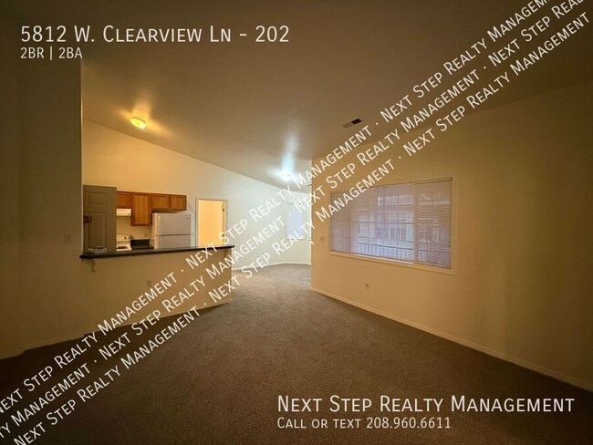 Photo - 5812 W Clearview Ln Unit 202