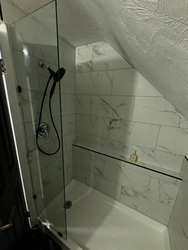 Photo - 1380 E 85th St Unit 3