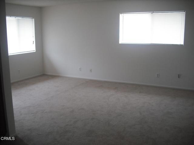 Photo - 2560 Sextant Ave