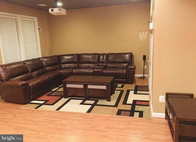Photo - 25137 Sodalite Square
