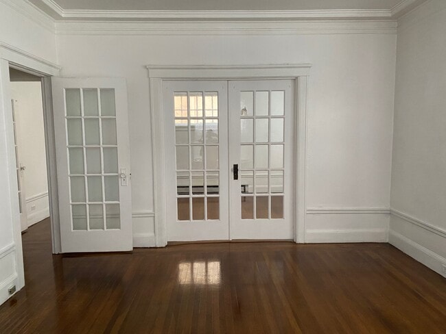 Photo - 4829 California St Unit 4829