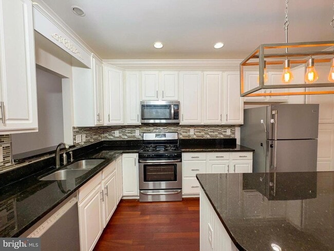 Photo - 12912 Marlton Center Dr