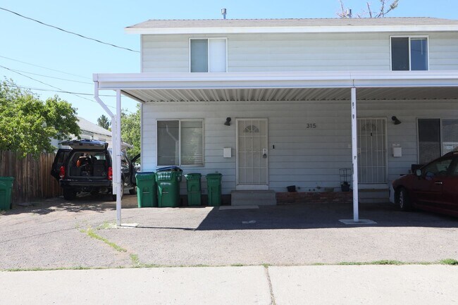 JM-Cram*** - JM-Cram*** Apartment Unit #A