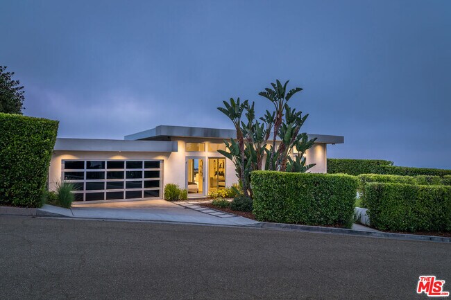 Photo - 9315 Nightingale Dr