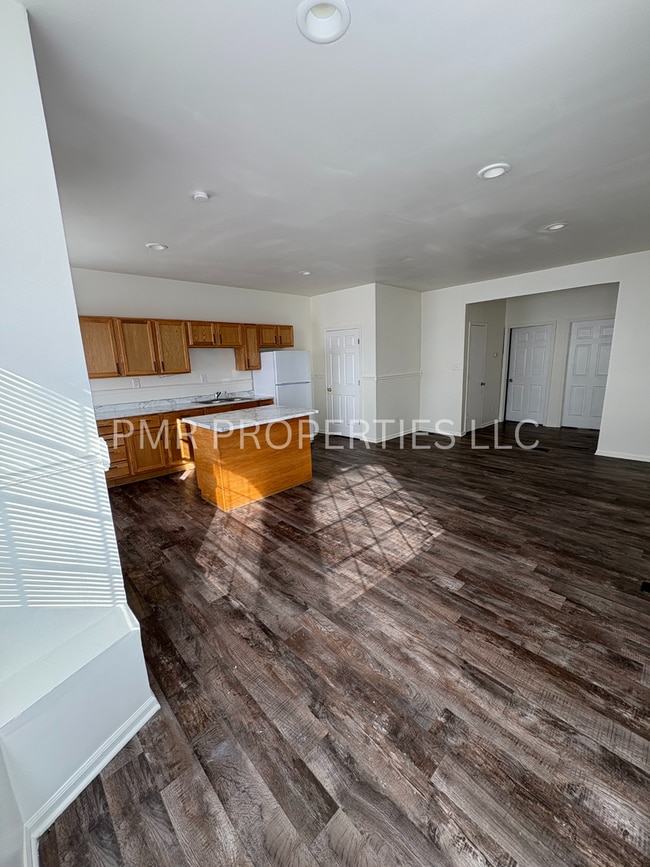 Photo - 1207 S 33rd St Unit A