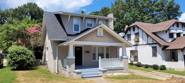 Photo - 809 E Lexington Ave