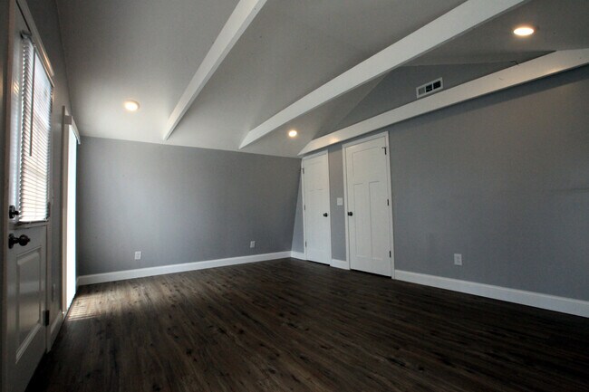 Photo - 34 Chalet Dr