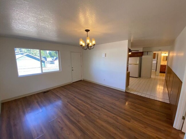 Photo - 1011 Cedar St