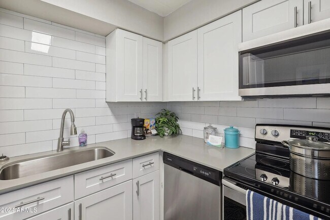 Photo - 615 S Hardy Dr Condo Unit 1