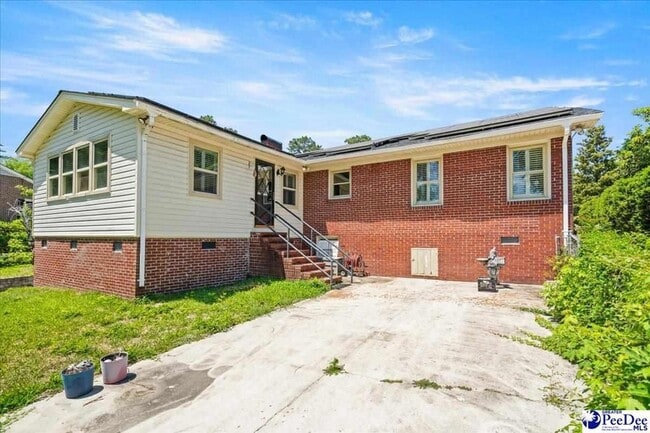 Photo - 726 Wisteria Dr
