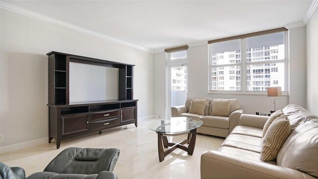 Photo - 4250 Galt Ocean Dr Unidad 4J