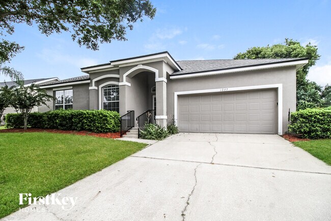 Photo - 1087 Golf Point Loop