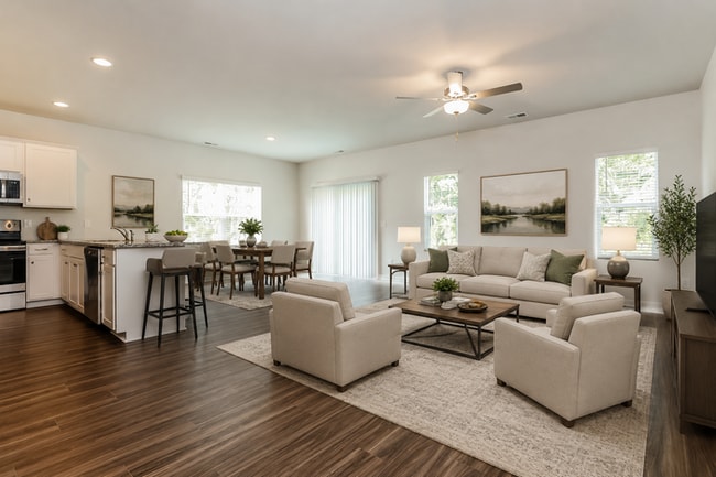 Photo - 257 Clydesdale Cir