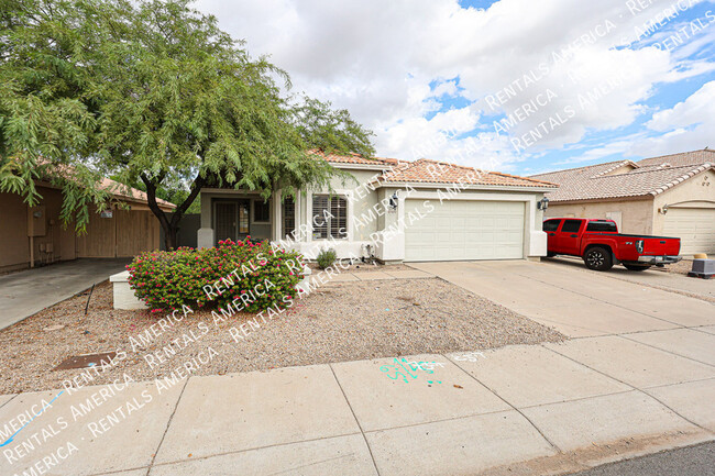 Building Photo - 9202 W MacKenzie Dr