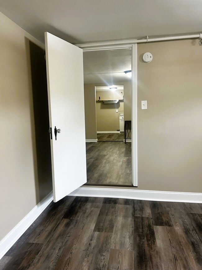 Unit 8 - Tipperary Hill Apartments