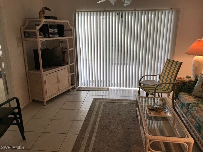 Photo - 28871 Bermuda Lago Ct Unidad 101