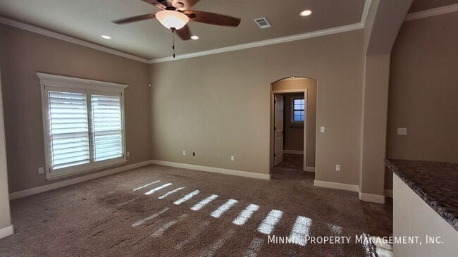 Photo - 7904 Legacy Pkwy