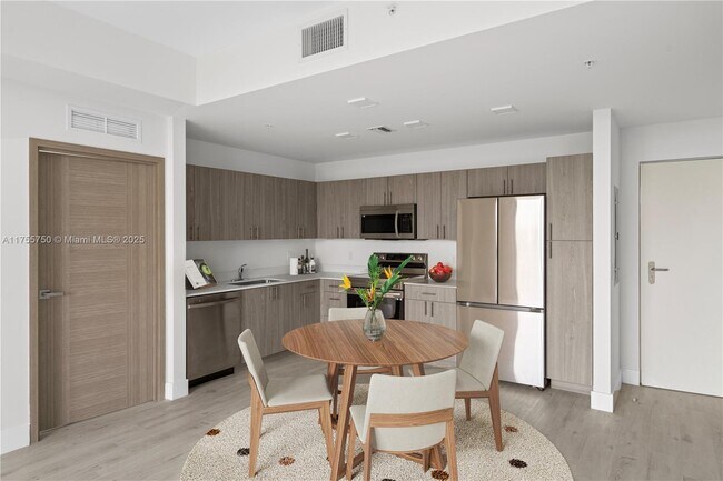 Photo - 1601 SW 32nd Ave Unit 513