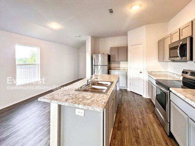 Photo - 5125 Red Fox Trl