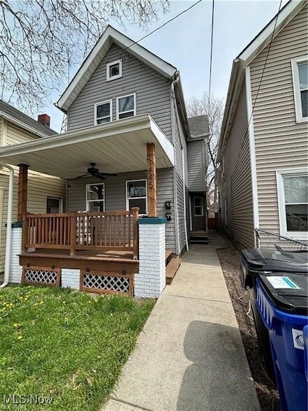 Photo - 1445 W 52nd St Unidad UP