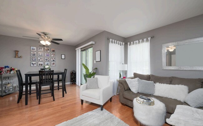 Photo - 2303 Gulfstream Way