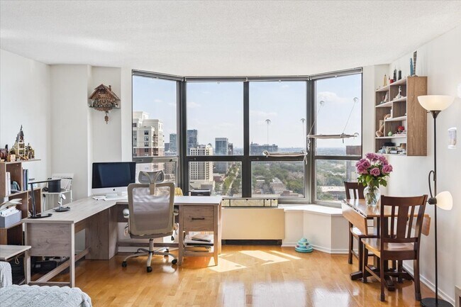 Photo - 899 S Plymouth Ct Unidad 2107 Rental