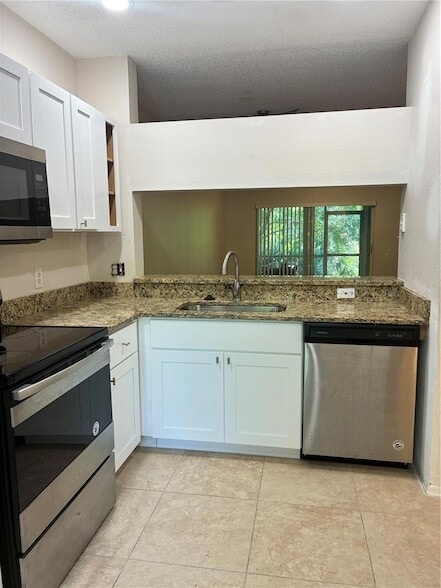 Photo - 8648 Hunters Key Cir