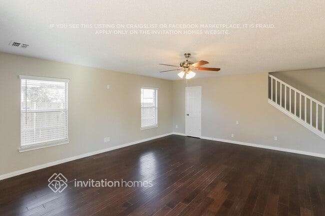 Photo - 2805 Yukon Dr