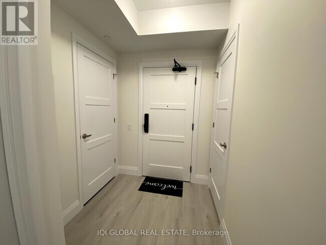 Photo - 93 Arthur St S Unit 105