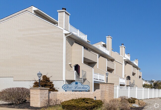 Photo - Chris Landing