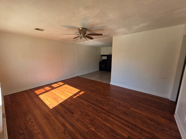 Photo - FOR RENT – 3 Bed / 1.5 Bath Home – $1,500/mo